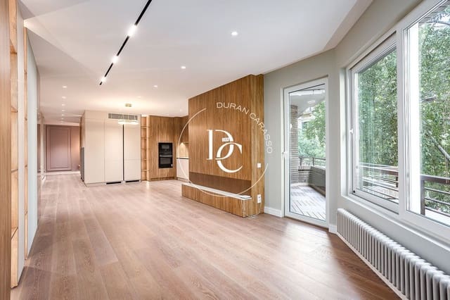 3 soverom Leilighet til salgs i La Dreta de L'Eixample, Barcelona by - € 1 225 000 (Ref: 8789452)