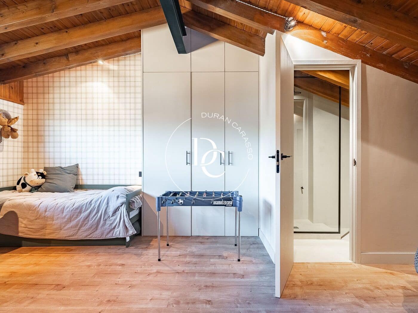 3 bedroom Finca/Country House for rent in Urus with pool - € 12,000 (Ref: 8802303)