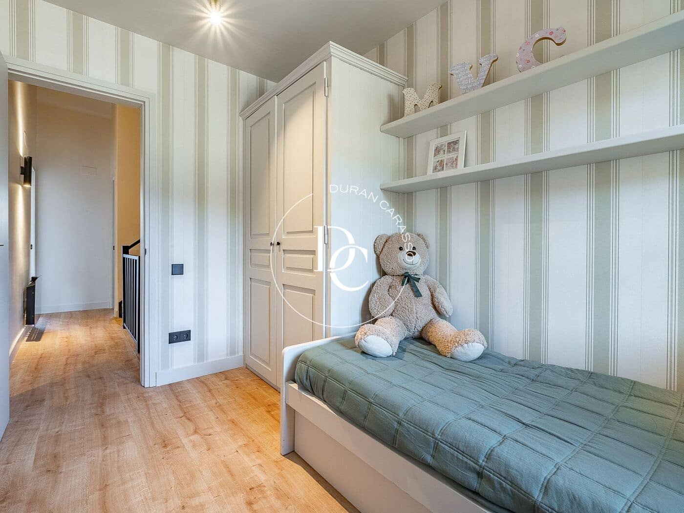 3 bedroom Finca/Country House for rent in Urus with pool - € 12,000 (Ref: 8802303)