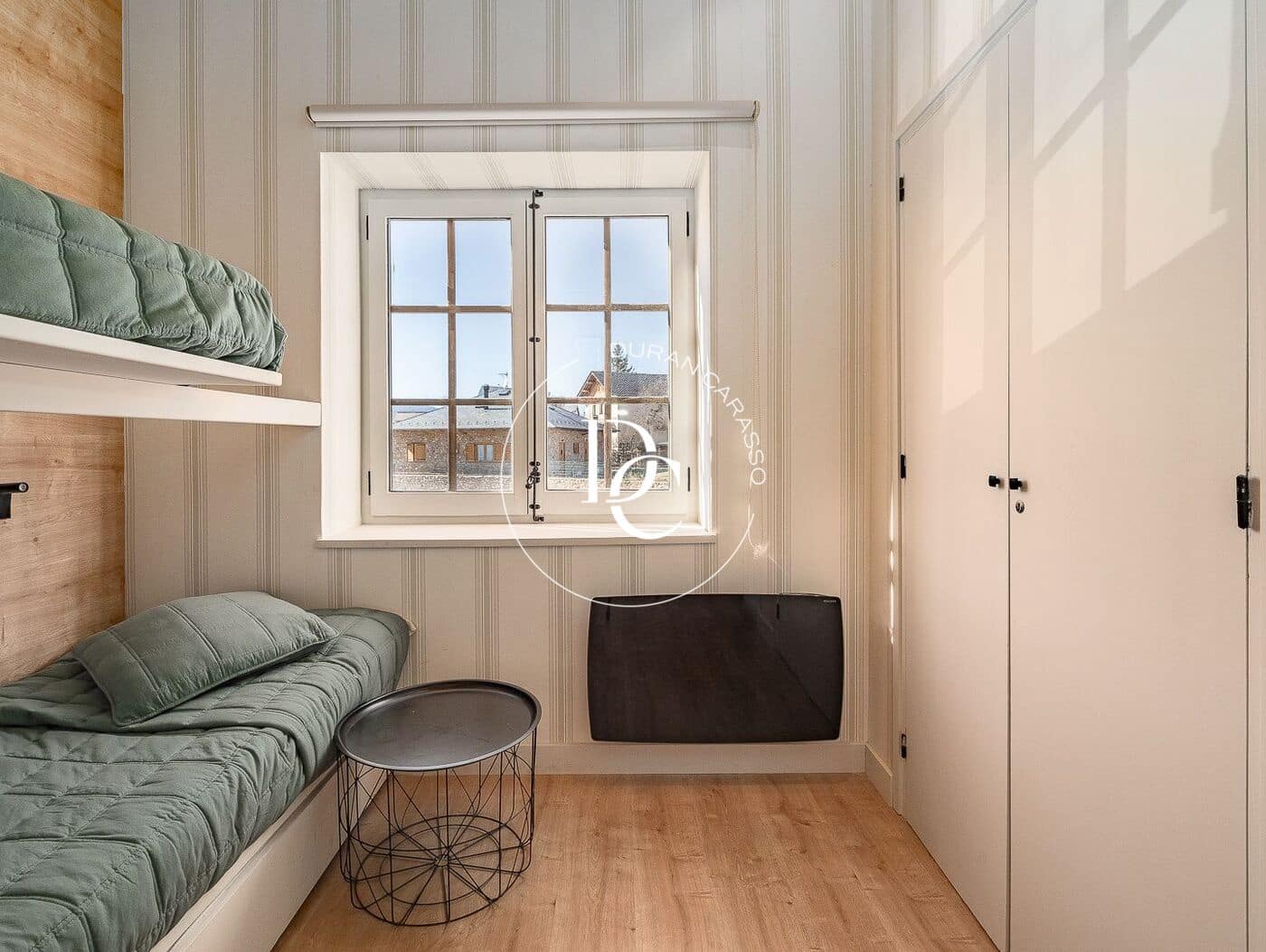 3 bedroom Finca/Country House for rent in Urus with pool - € 12,000 (Ref: 8802303)