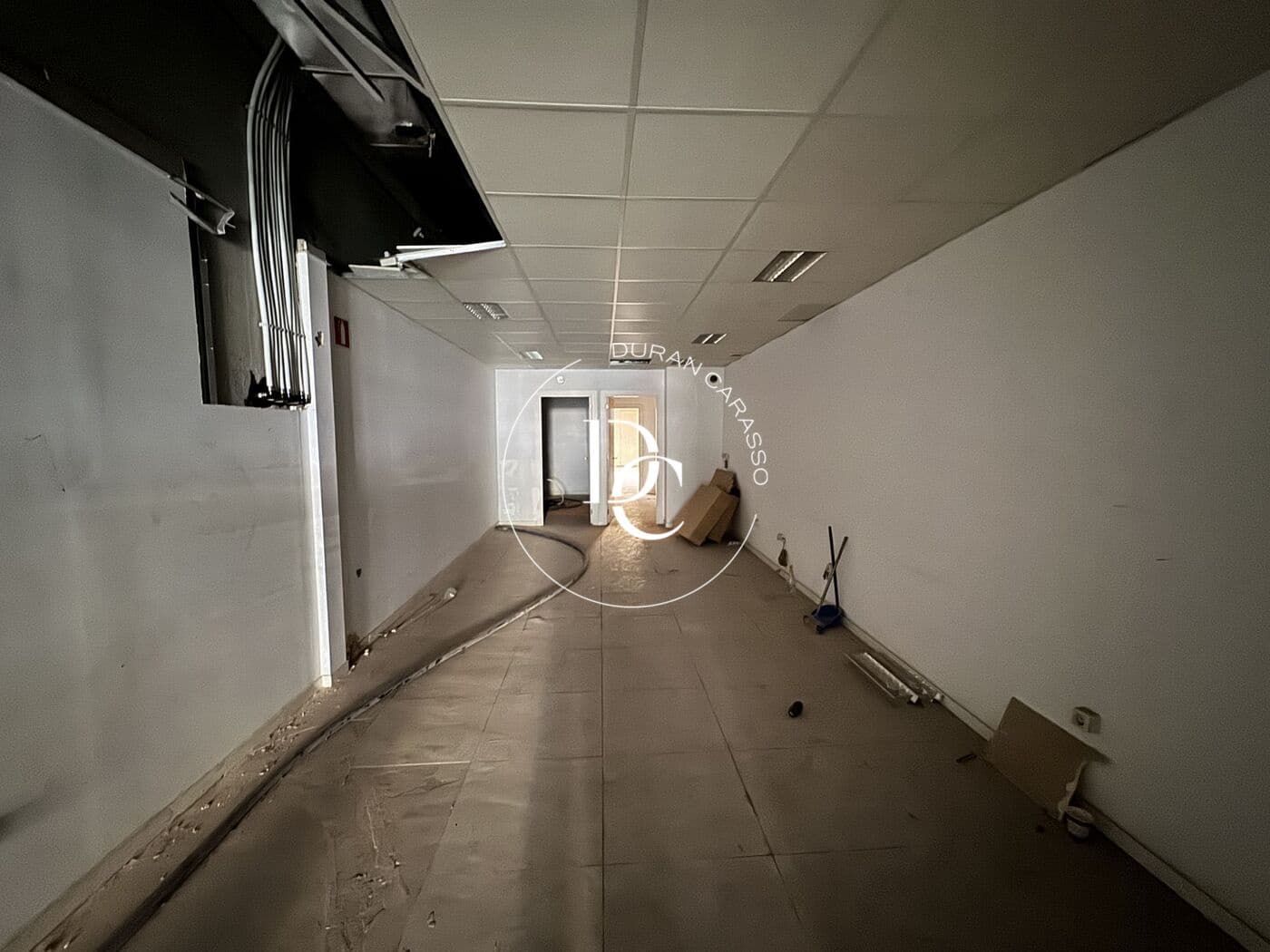 Local Commercial à vendre à Barcelone ville - 480 000 € (Ref: 8855150)