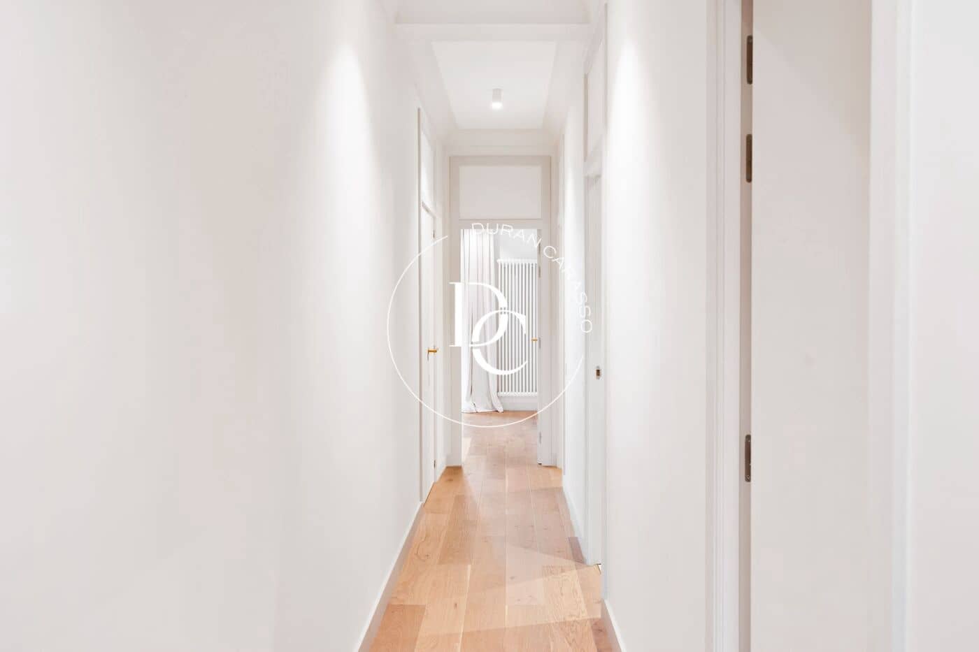 3 soveværelse Lejlighed til salg i Barcelona by - € 1.100.000 (Ref: 8865286)