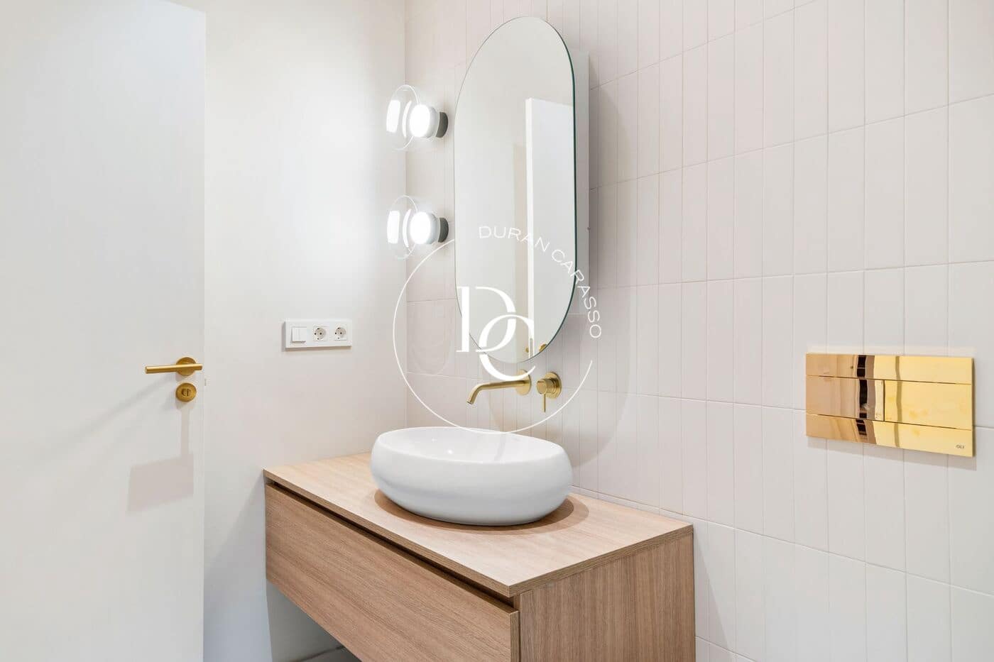 3 soveværelse Lejlighed til salg i Barcelona by - € 1.100.000 (Ref: 8865286)