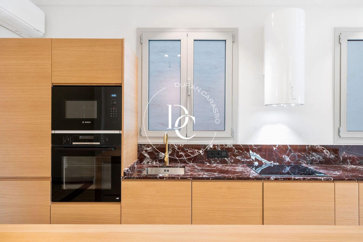 3 soveværelse Lejlighed til salg i Barcelona by - € 1.100.000 (Ref: 8865286)