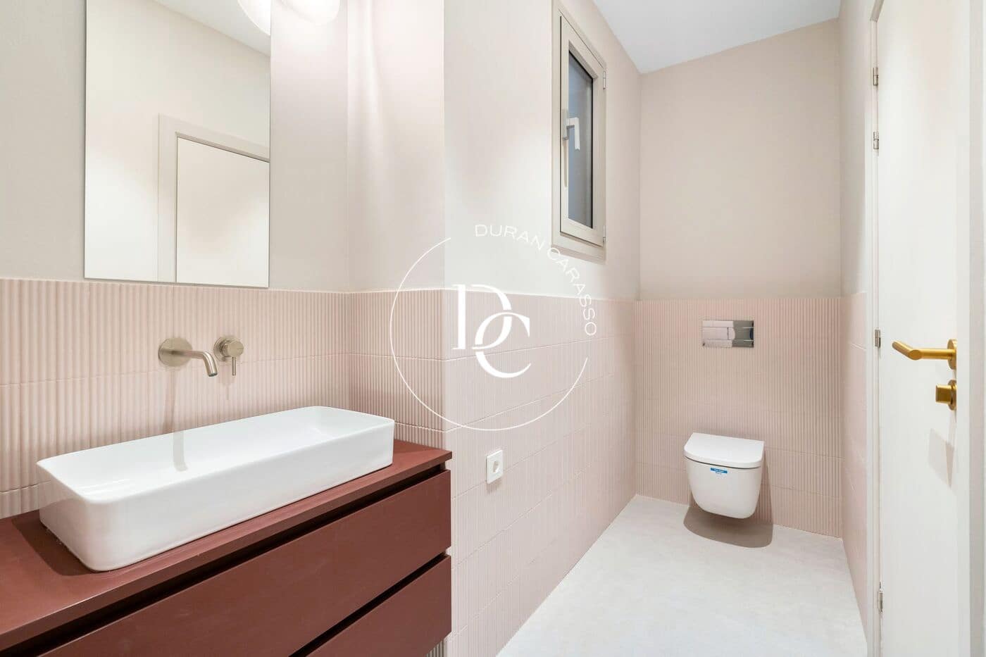 3 soveværelse Lejlighed til salg i Barcelona by - € 1.100.000 (Ref: 8865286)