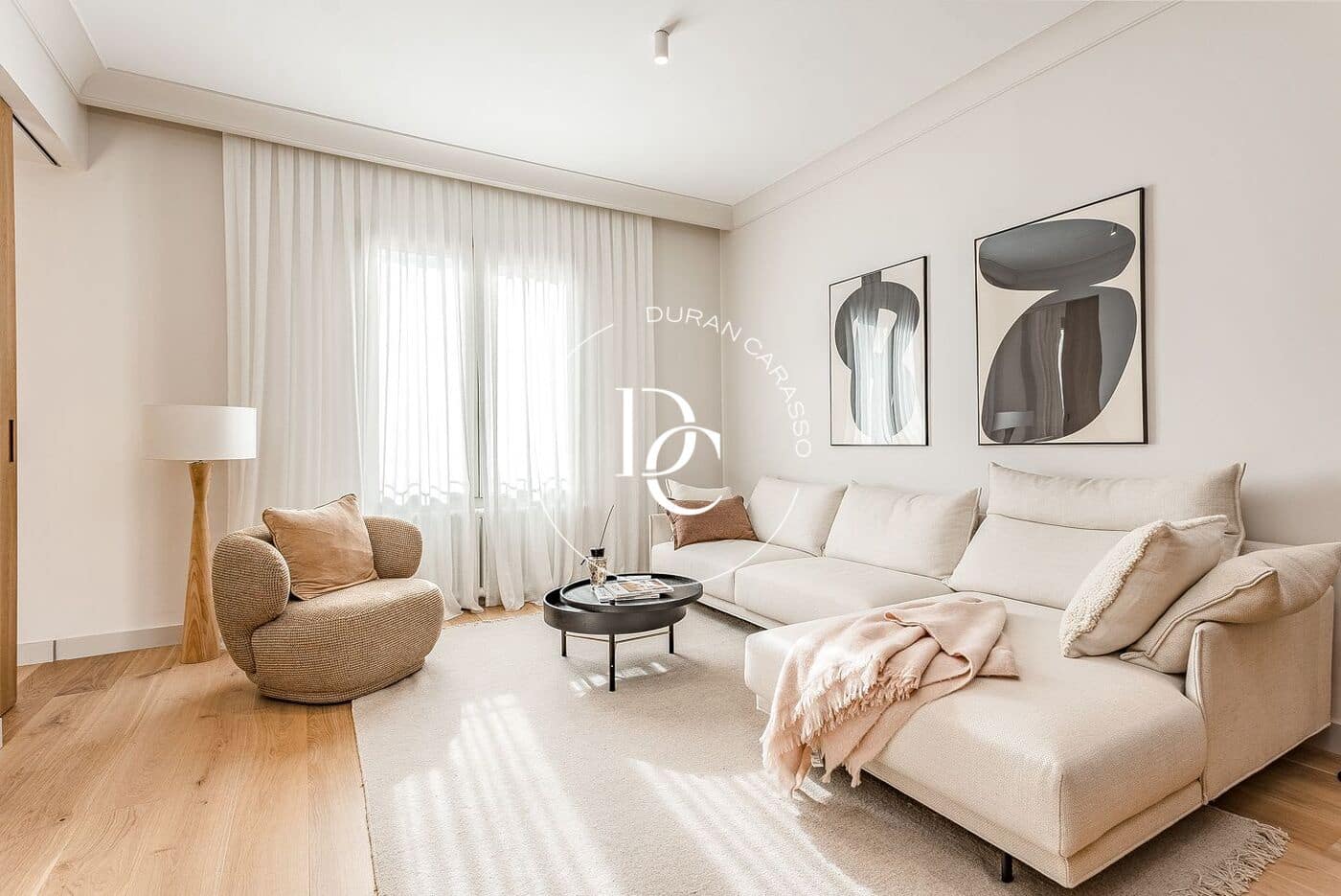 3 soveværelse Lejlighed til salg i Barcelona by - € 1.100.000 (Ref: 8865286)