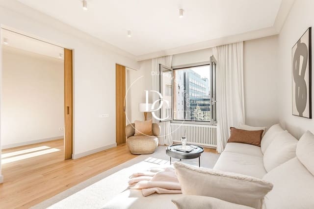 3 soveværelse Lejlighed til salg i Sant Gervasi - Galvany, Barcelona by - € 1.100.000 (Ref: 8865286)