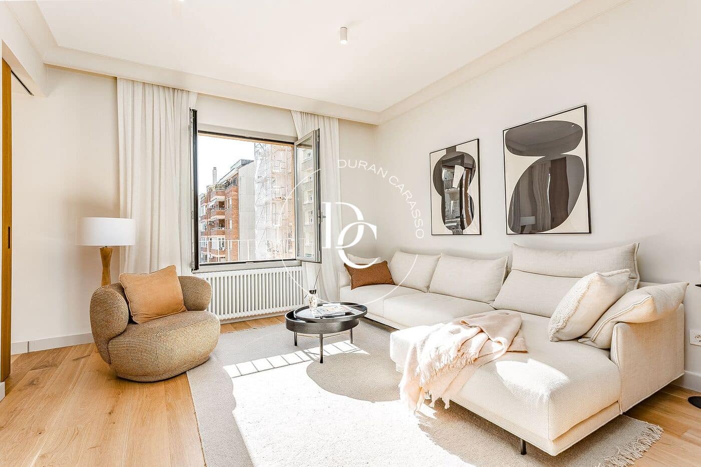 3 soveværelse Lejlighed til salg i Barcelona by - € 1.100.000 (Ref: 8865286)