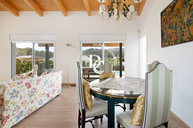3 sypialnia Willa na sprzedaż w Sant Pere de Ribes z basenem - 520 000 € (Ref: 8881524)