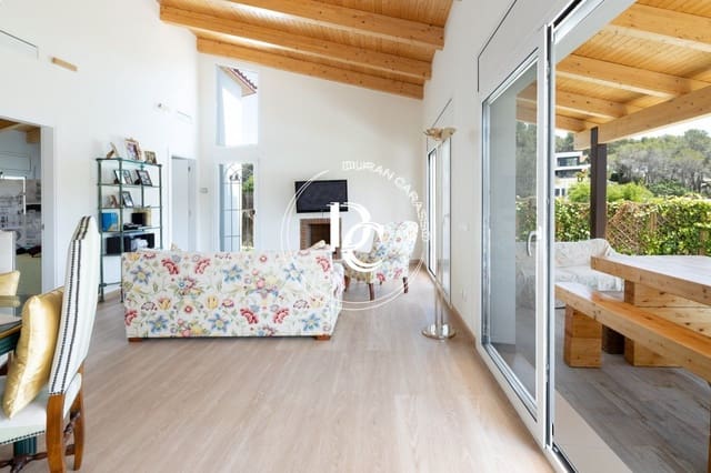 3 sypialnia Willa na sprzedaż w Sant Pere de Ribes z basenem - 520 000 € (Ref: 8881524)