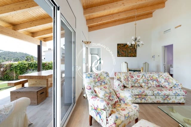 3 sypialnia Willa na sprzedaż w Sant Pere de Ribes z basenem - 520 000 € (Ref: 8881524)