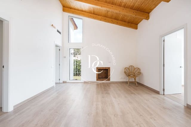 3 camera da letto Villa in vendita in Sant Pere de Ribes con piscina - 520.000 € (Rif: 8881524)