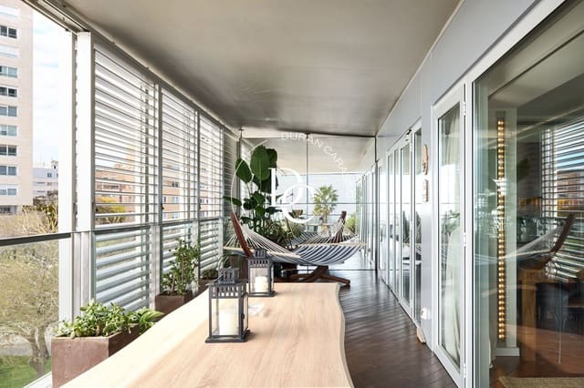 2 sypialnia Apartament na sprzedaż w Diagonal Mar i El Front Marítim del Poblenou, Miasto Barcelona z basenem - 1 190 000 € (Ref: 8902276)