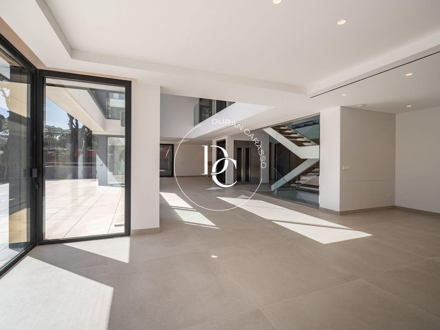 6 soverom Villa til salgs i Gava med svømmebasseng - € 6 000 000 (Ref: 8916168)