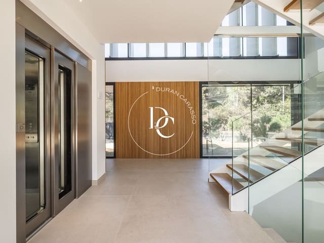 6 soverom Villa til salgs i Gavà med svømmebasseng - € 6 000 000 (Ref: 8916168)