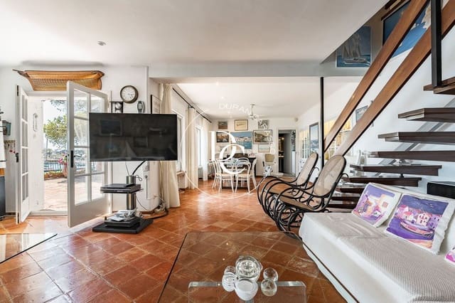 5 bedroom Villa for sale in L'Estartit, Torroella de Montgrí - € 2,500,000 (Ref: 8923928)