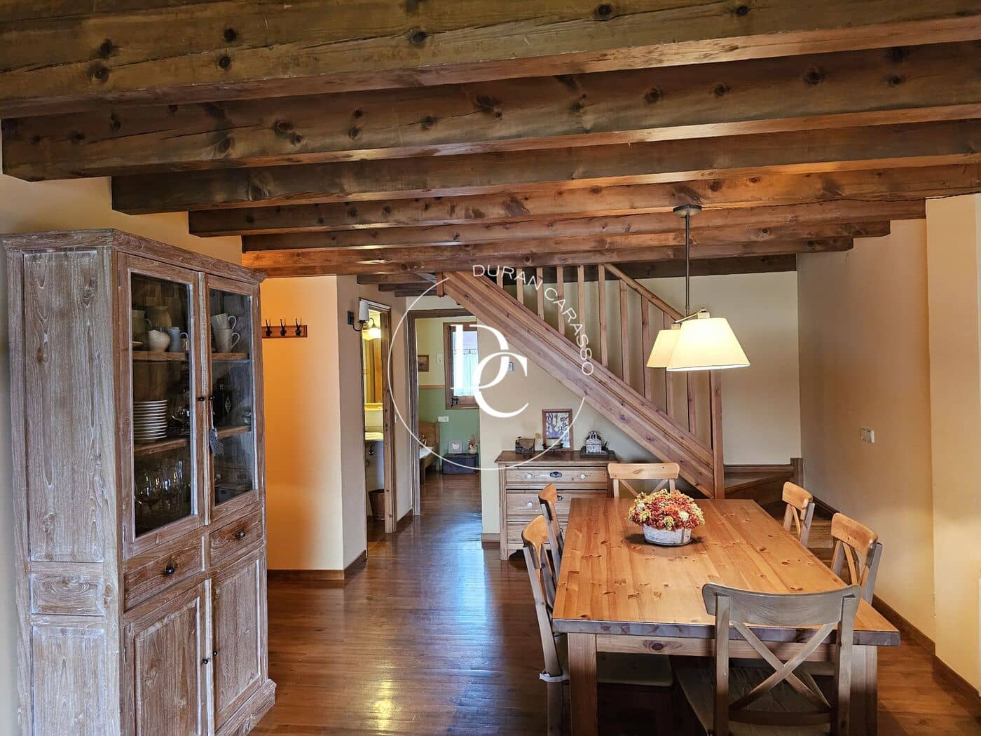 4 bedroom Apartment for rent in Llivia with garage - € 3,800 (Ref: 8928889)