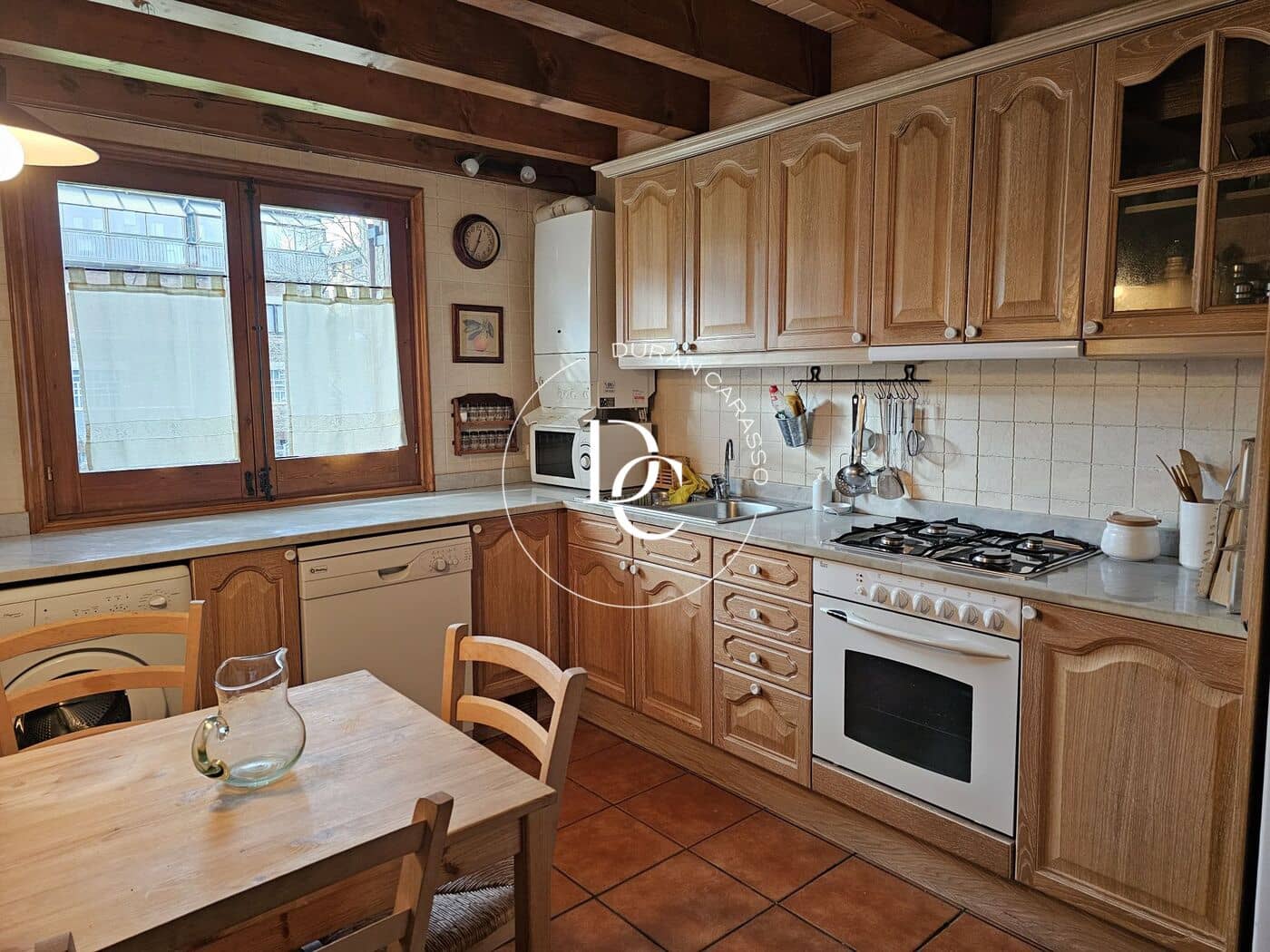 4 bedroom Apartment for rent in Llivia with garage - € 3,800 (Ref: 8928889)