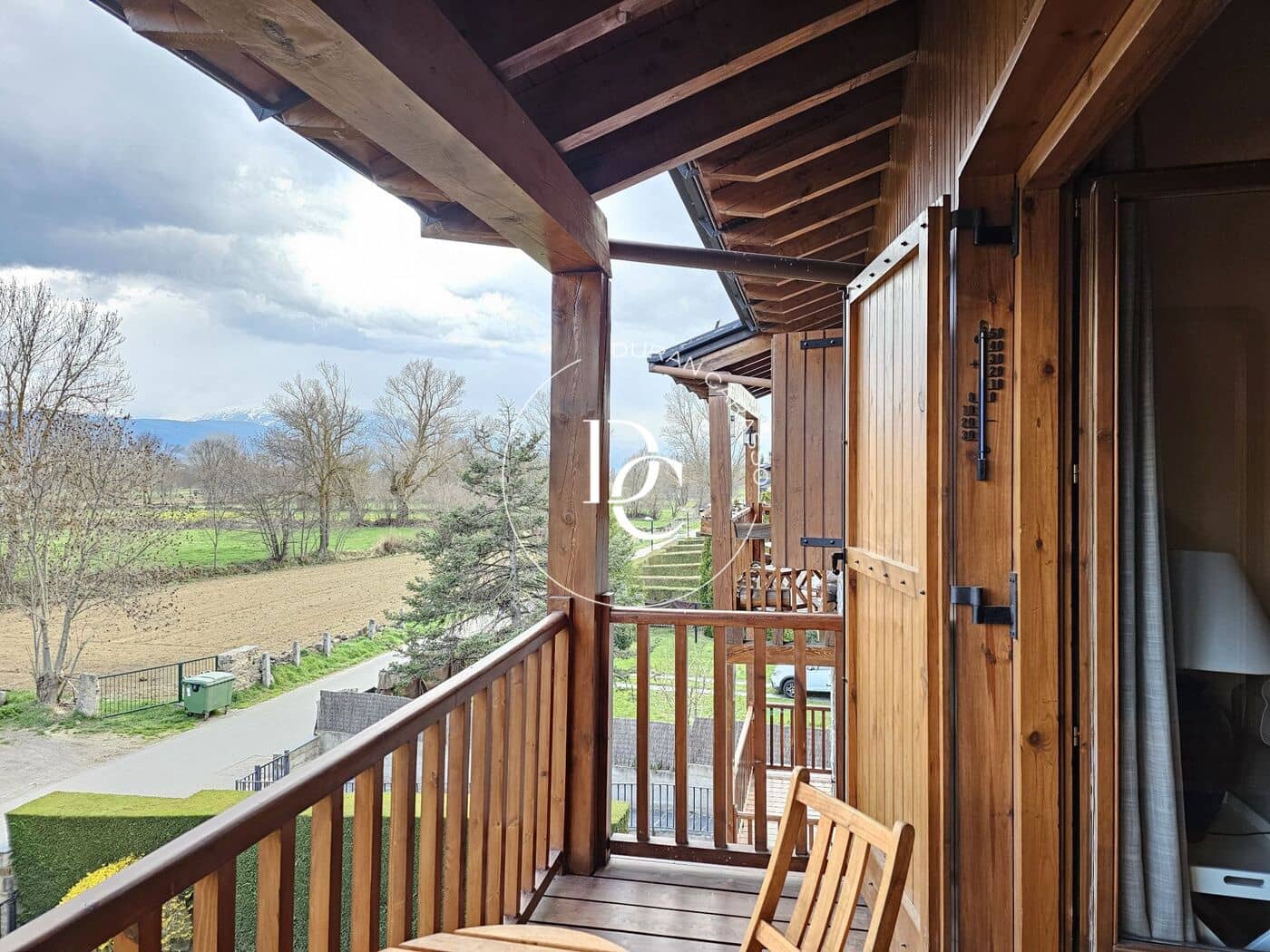 4 bedroom Apartment for rent in Llivia with garage - € 3,800 (Ref: 8928889)