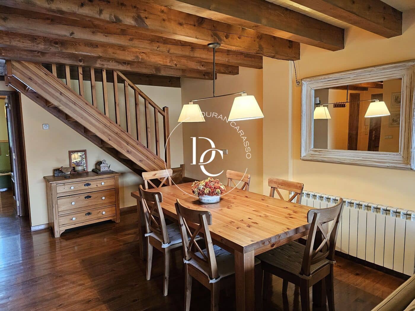 4 bedroom Apartment for rent in Llivia with garage - € 3,800 (Ref: 8928889)