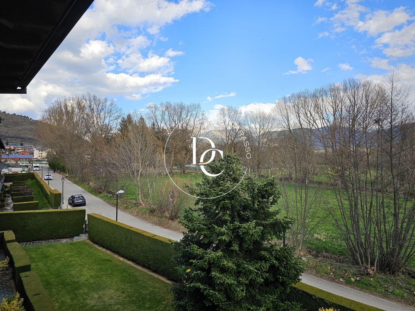 4 bedroom Apartment for rent in Llivia with garage - € 3,800 (Ref: 8928889)