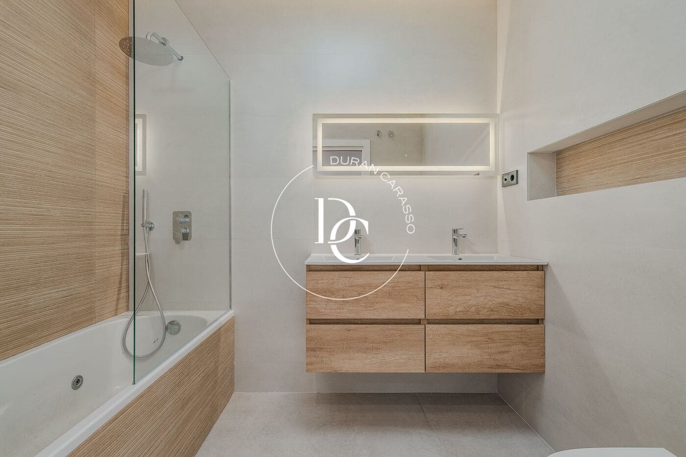 5 sovrum Semi-fristående Villa till salu i Sant Pere de Ribes med pool - 775 000 € (Ref: 8932455)