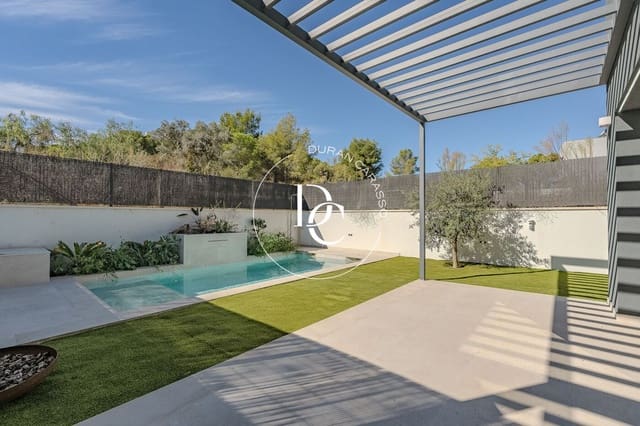 5 slaapkamer Halfvrijstaande villa te koop in Sant Pere de Ribes met zwembad - € 775.000 (Ref: 8932455)