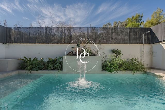 5 slaapkamer Halfvrijstaande villa te koop in Sant Pere de Ribes met zwembad - € 775.000 (Ref: 8932455)