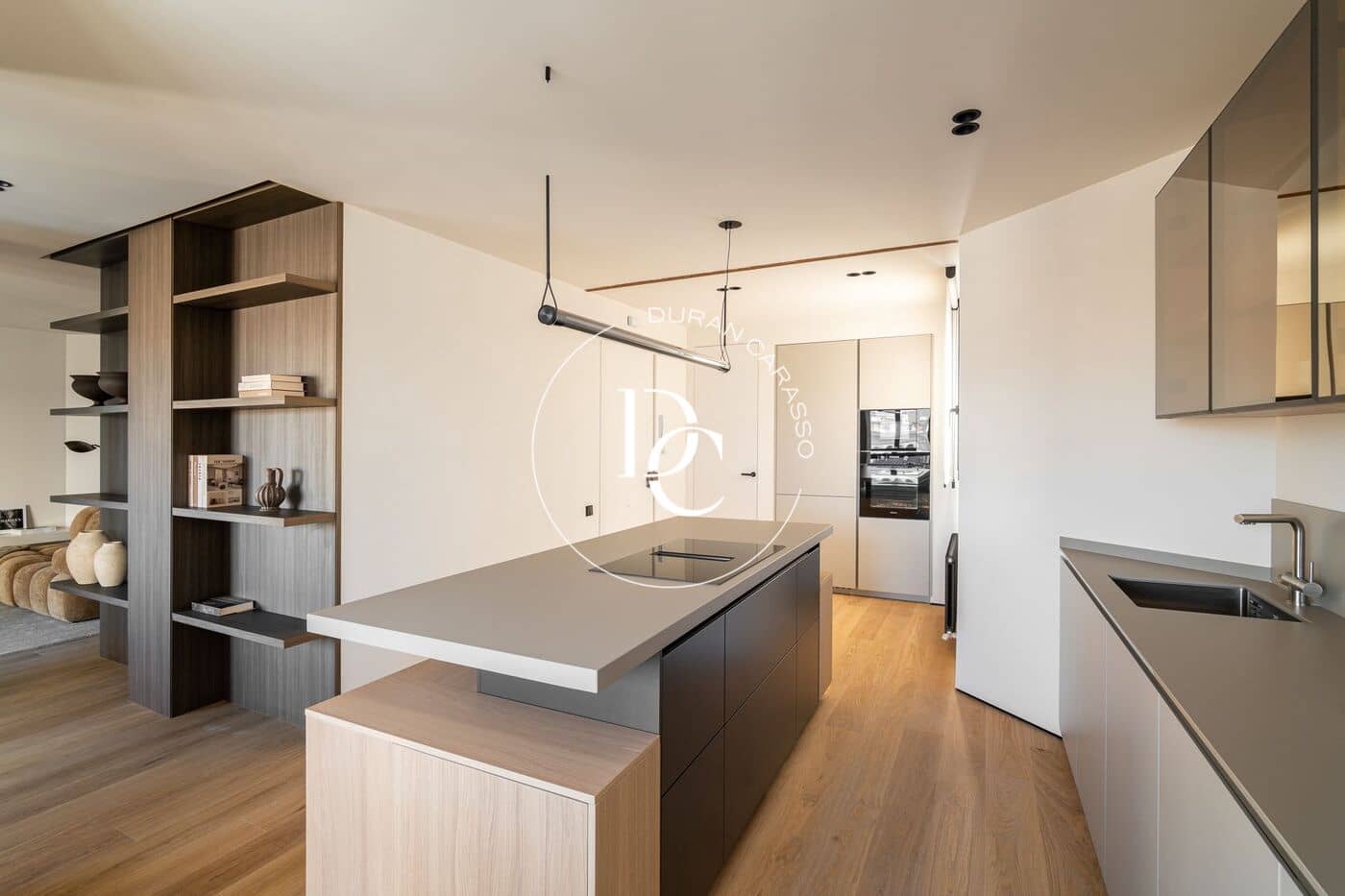 4 bedroom Penthouse for sale in Barcelona city - € 2,500,000 (Ref: 8938892)