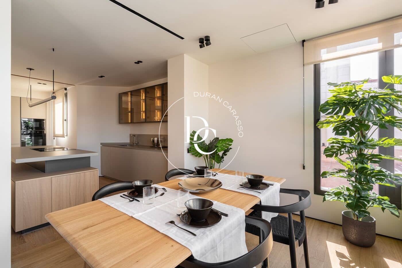 4 bedroom Penthouse for sale in Barcelona city - € 2,500,000 (Ref: 8938892)