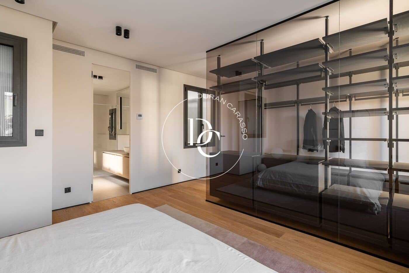 4 bedroom Penthouse for sale in Barcelona city - € 2,500,000 (Ref: 8938892)