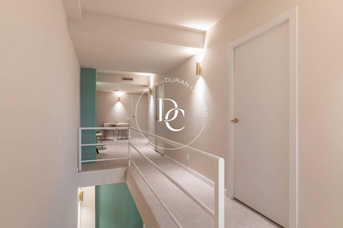 Komercyjne na sprzedaż w Miasto Barcelona - 1 800 000 € (Ref: 8946874)