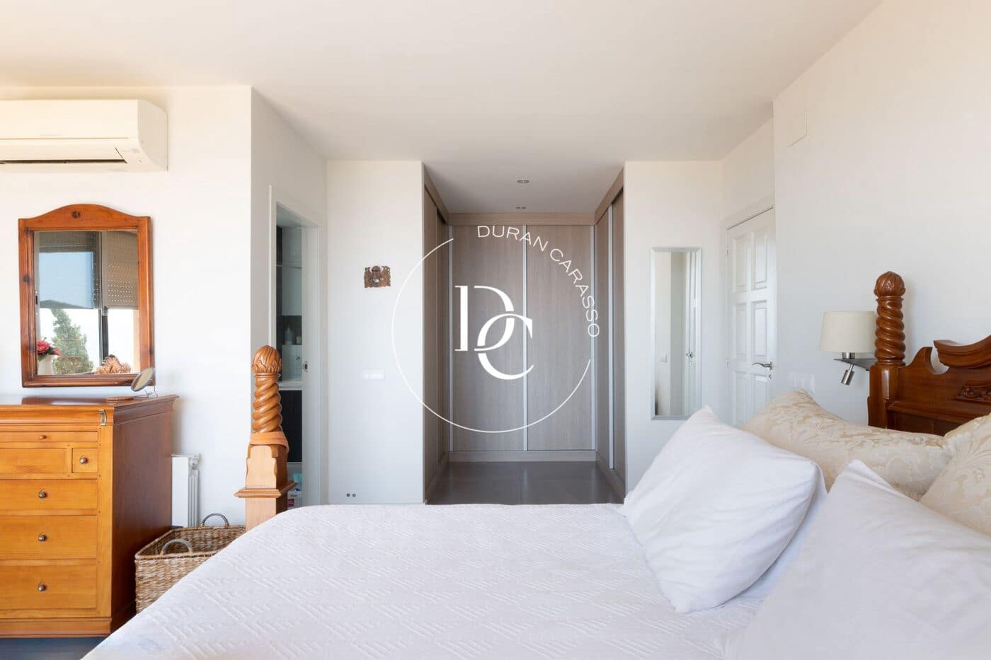 5 soveværelse Villa til salg i Sant Pere de Ribes med swimmingpool - € 1.950.000 (Ref: 8970517)