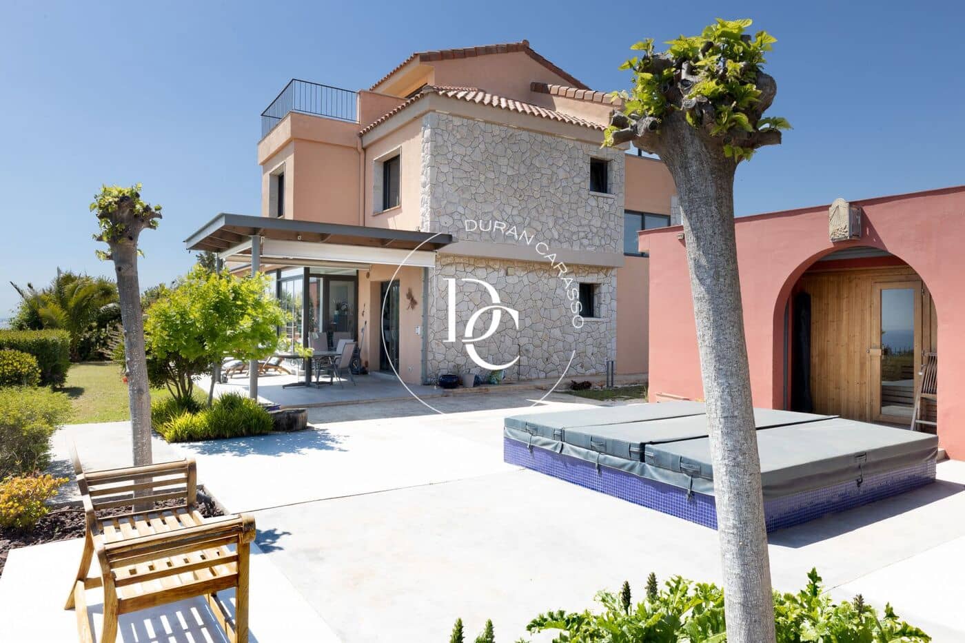 5 soveværelse Villa til salg i Sant Pere de Ribes med swimmingpool - € 1.950.000 (Ref: 8970517)