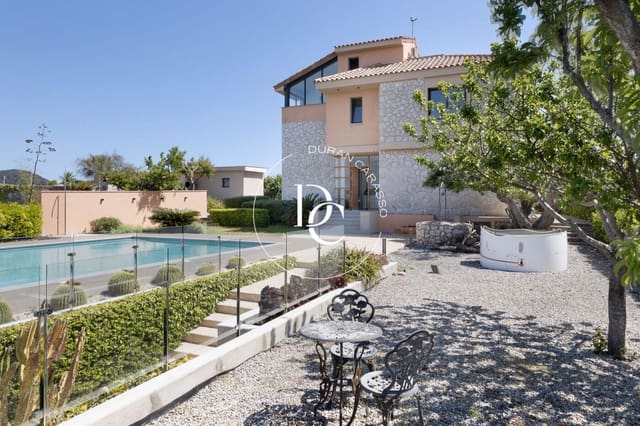 5 soveværelse Villa til salg i Sant Pere de Ribes med swimmingpool - € 1.950.000 (Ref: 8970517)