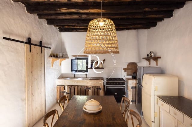 3 bedroom Finca/Country House for sale in Formentera municipality with pool - € 3,585,000 (Ref: 9005144)