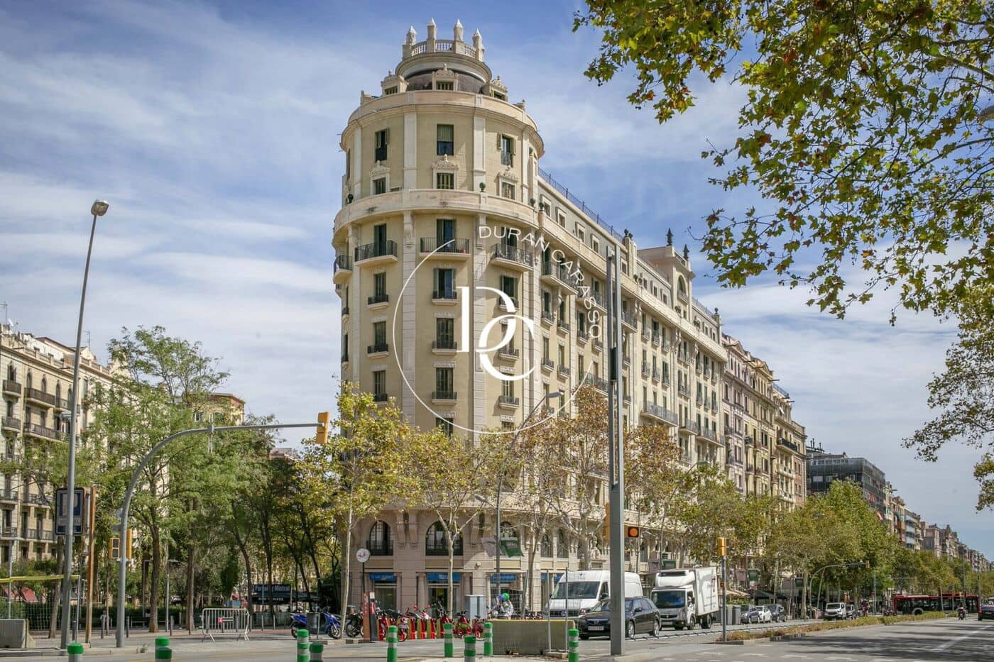 3 soveværelse Lejlighed til salg i Barcelona by - € 282.000 (Ref: 9014395)