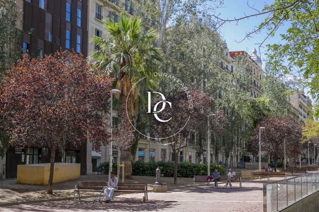 3 makuuhuone Huoneisto myytävänä paikassa Sant Antoni, Barcelona kaupunki - 282 000 € (Ref: 9014395)