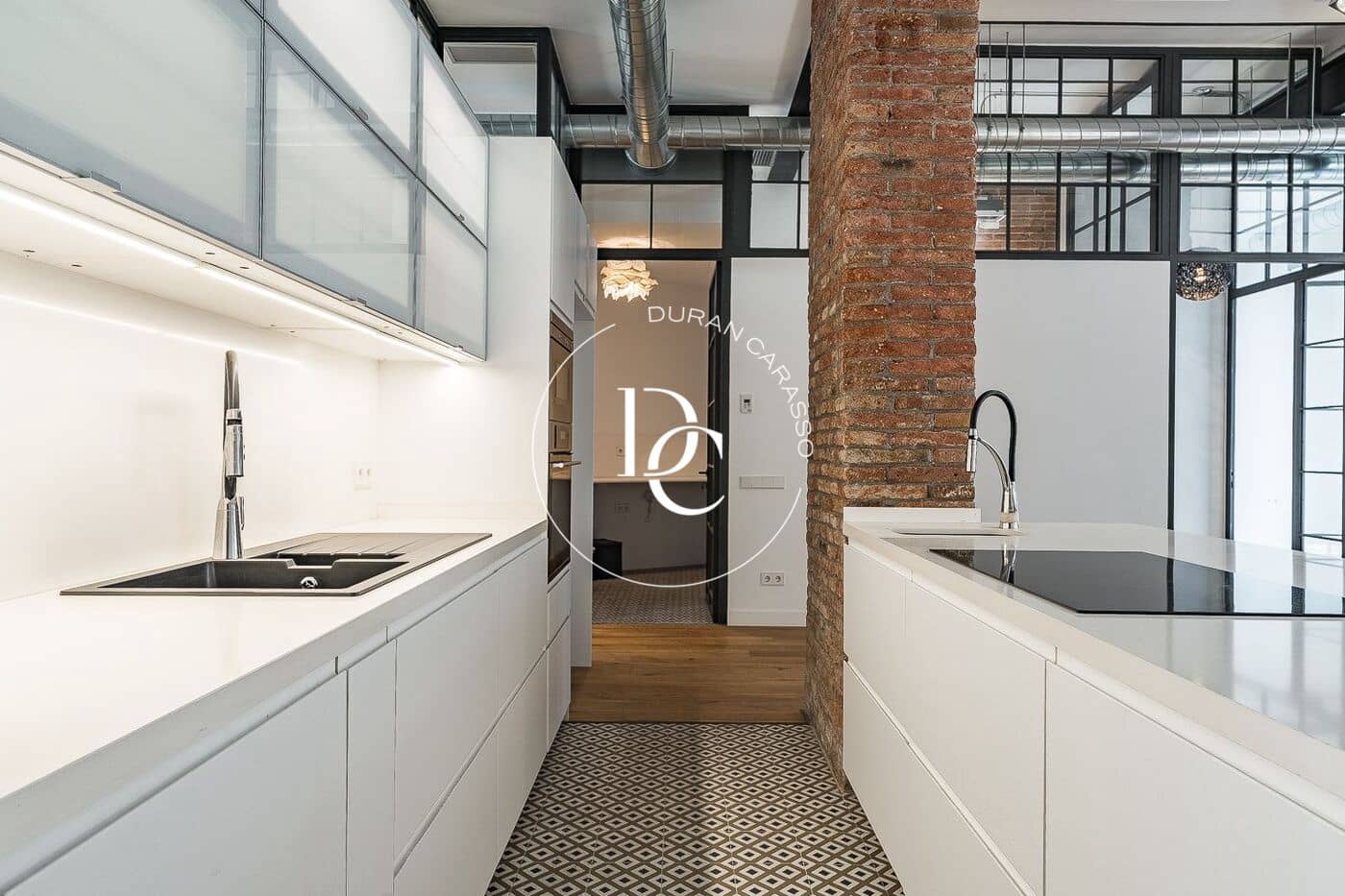 3 chambre Appartement à vendre à Barcelone ville - 845 000 € (Ref: 9014396)