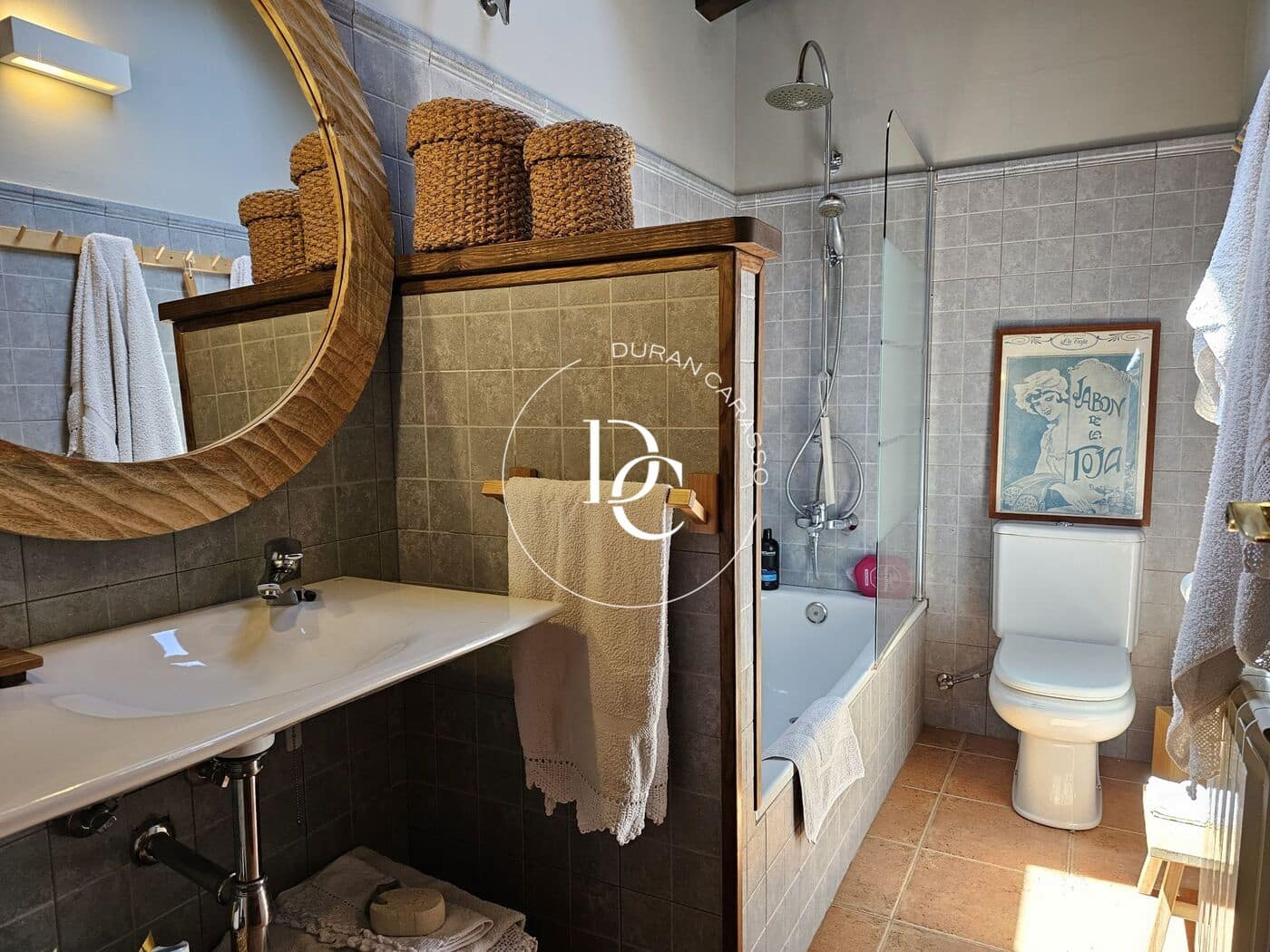 Casa de 3 habitaciones en Bellver de Cerdanya en alquiler con piscina - 3.800 € (Ref: 9026481)