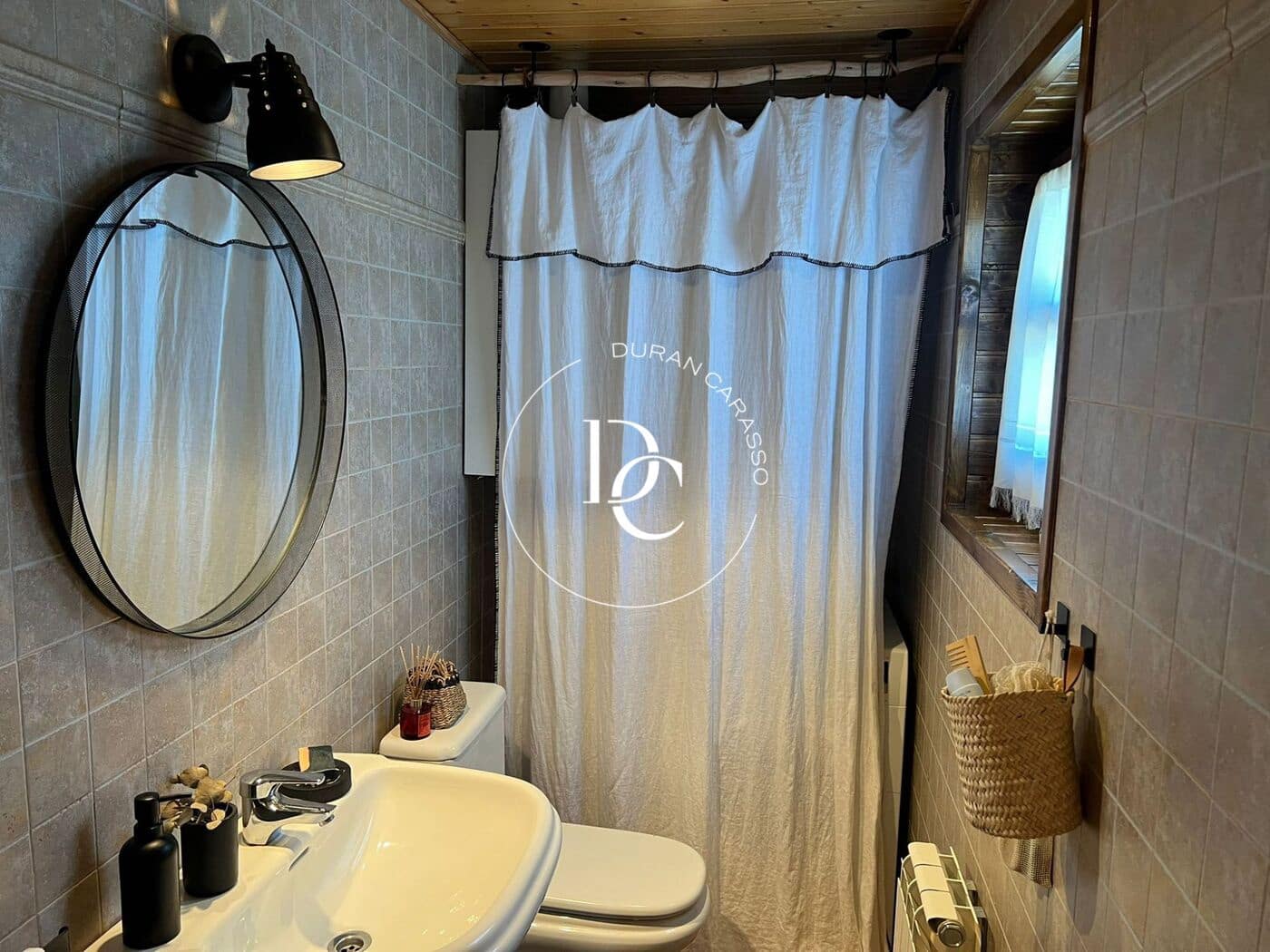 Casa de 3 habitaciones en Bellver de Cerdanya en alquiler con piscina - 3.800 € (Ref: 9026481)