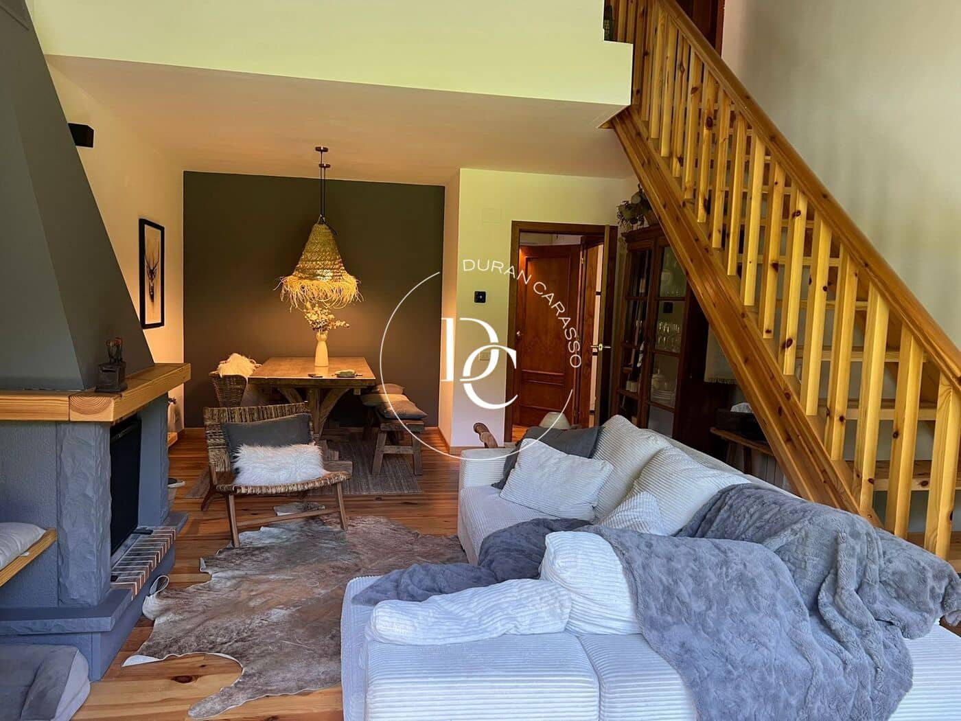 Casa de 3 habitaciones en Bellver de Cerdanya en alquiler con piscina - 3.800 € (Ref: 9026481)