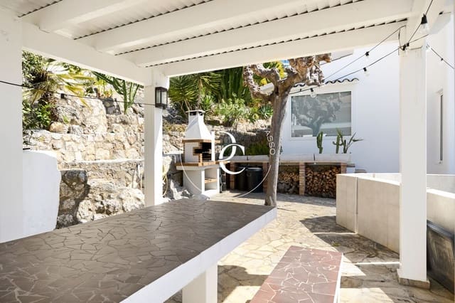 4 soverom Villa til salgs i Sitges med svømmebasseng - € 1 595 000 (Ref: 9032596)