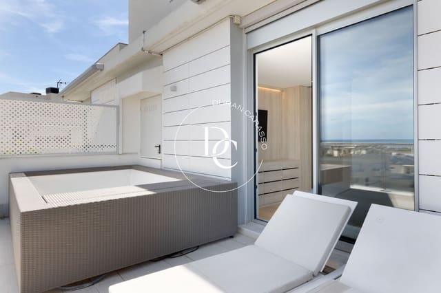 3 makuuhuone Kattohuoneisto myytävänä paikassa Sitges - 1 390 000 € (Ref: 9032599)