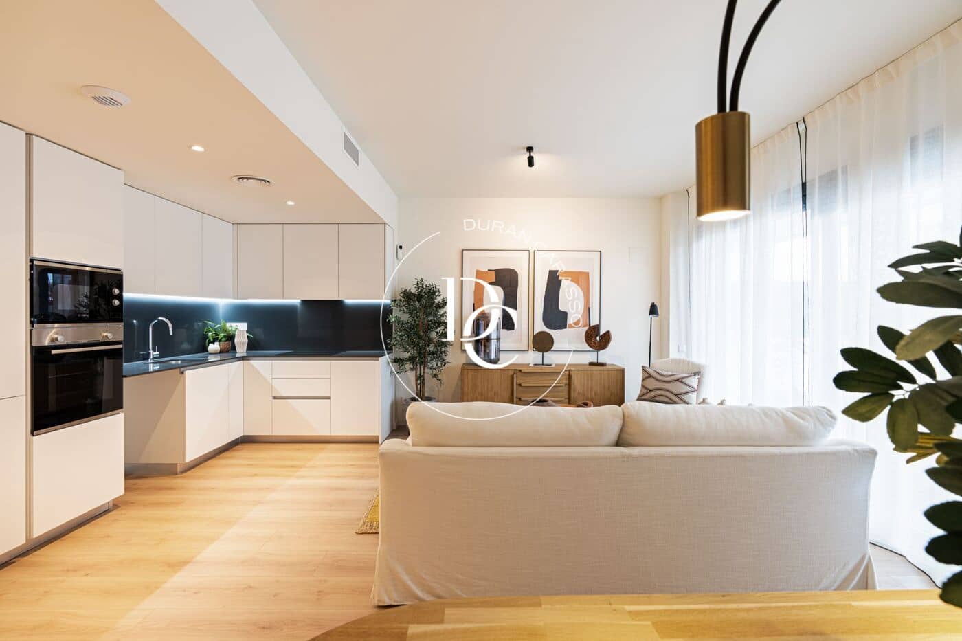 3 soveværelse Penthouse til salg i Vilanova i la Geltru med swimmingpool - € 455.000 (Ref: 9034692)