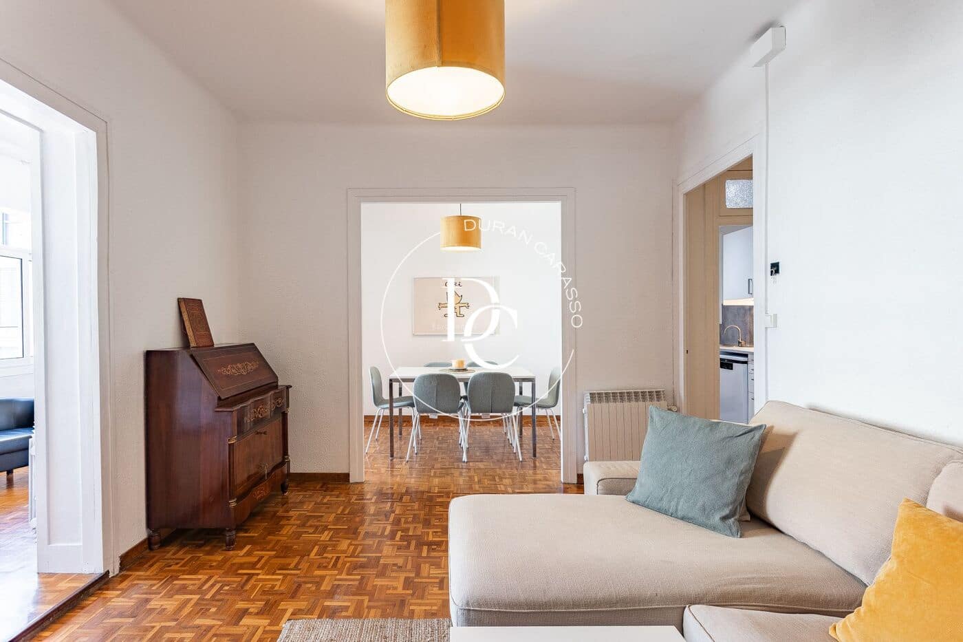 4 sypialnia Apartament na sprzedaż w Miasto Barcelona - 940 000 € (Ref: 9036805)