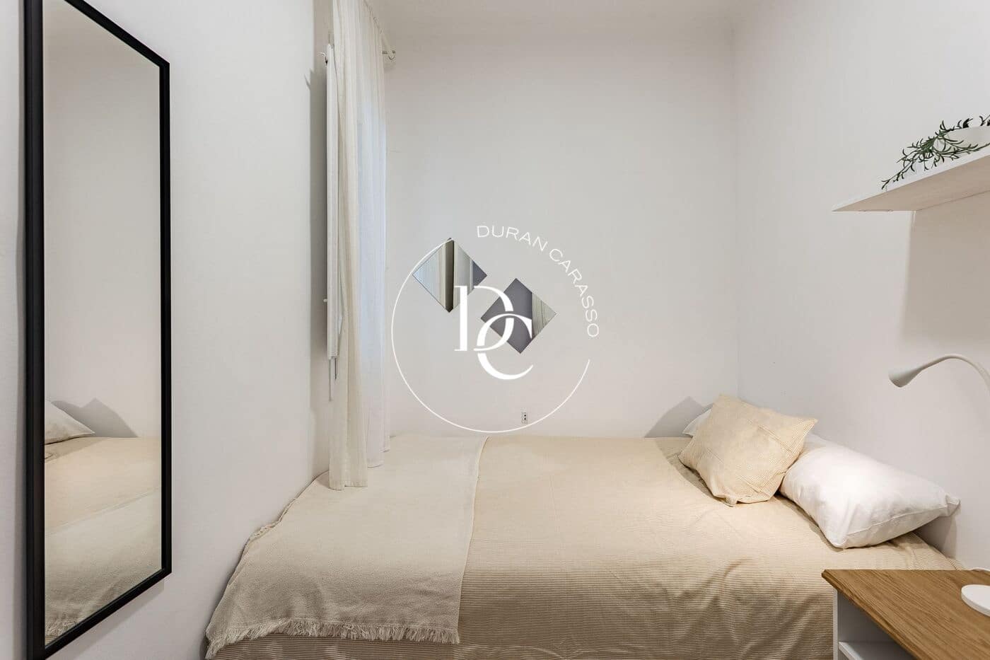 4 sypialnia Apartament na sprzedaż w Miasto Barcelona - 940 000 € (Ref: 9036805)