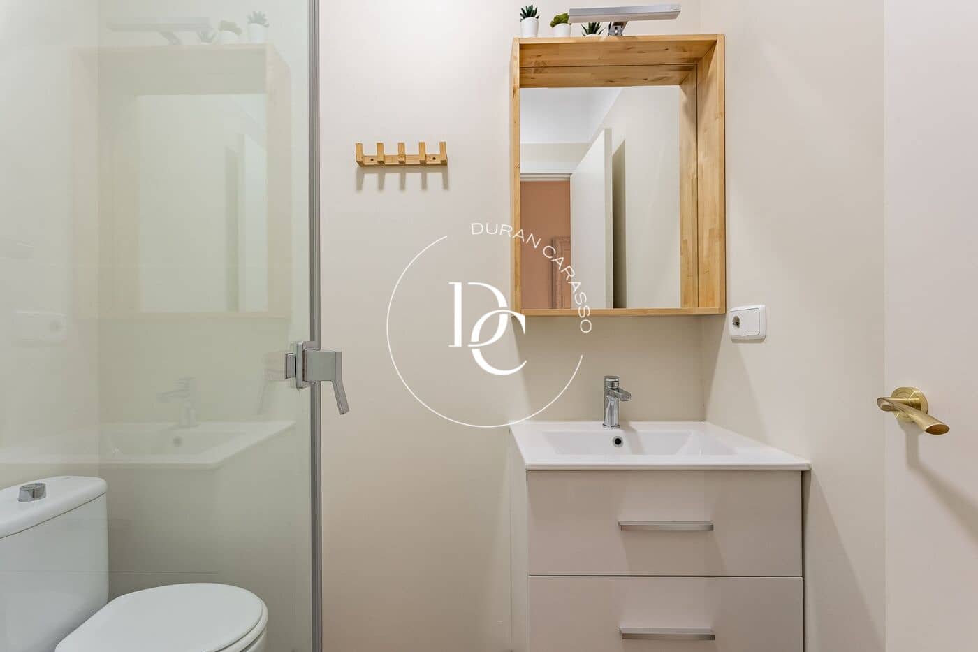 4 sypialnia Apartament na sprzedaż w Miasto Barcelona - 940 000 € (Ref: 9036805)