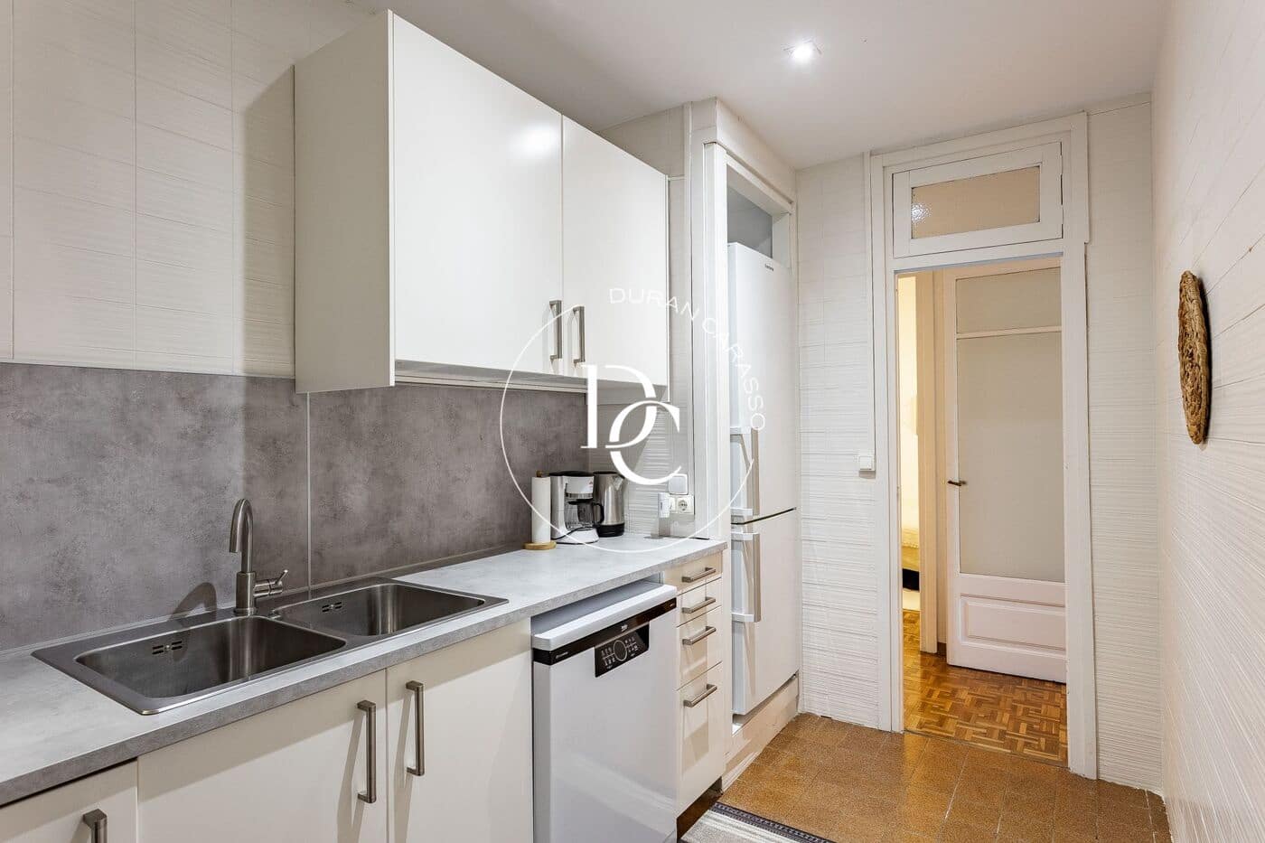 4 sypialnia Apartament na sprzedaż w Miasto Barcelona - 940 000 € (Ref: 9036805)