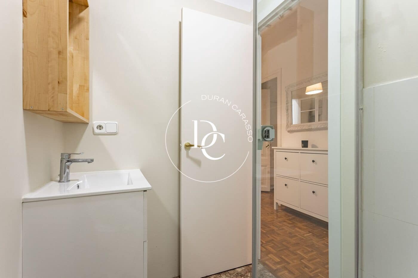 4 sypialnia Apartament na sprzedaż w Miasto Barcelona - 940 000 € (Ref: 9036805)